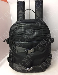 开云app网页版品牌形象大使皮耶罗:雷军和元气森林创始人、Gucci母公司一起投资了一家黄金珠宝公司